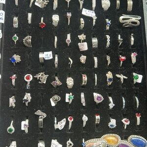 Elegant Silver Women's Ring